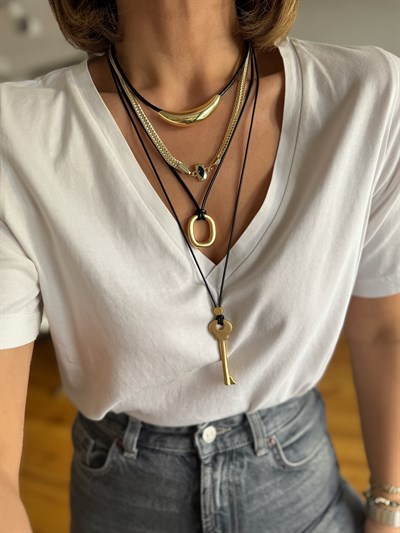 Özel Seri Mat Plaka Anahtar Figür Deri İp Kolye Kombini