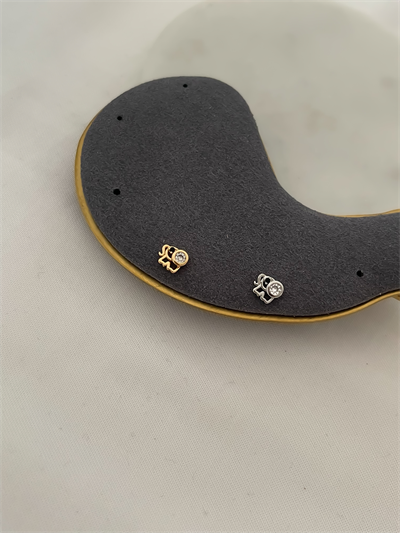 Özel Seri Siyah Göz Zirkon Taş Detay Minimal Fil Figür Piercing