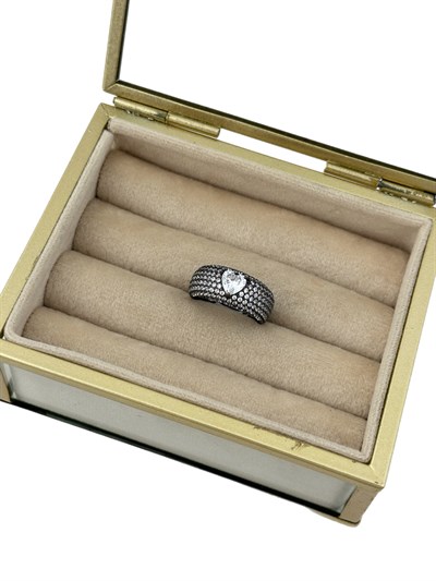 Özel Seri Siyah Renk Gümüş Taşlı Kalp Figür Ayarlanabilir Yüzük