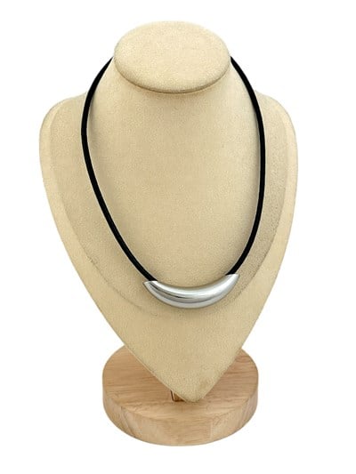 Özel Seri Tasarım Plaka Detay İşlemeli Deri İp Kolye ( 48 Cm )