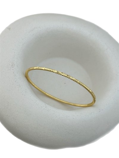 Özel Seri Tırtık Desenli Ajda Model Kelepçe Bileklik ( İç Çap : 6 Cm )