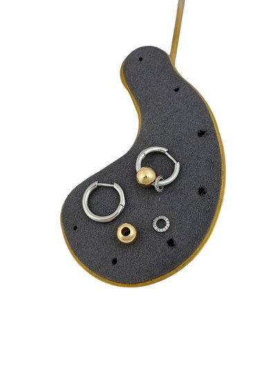 Özel Seri Zirkon Taş Biye Detay Tasarım Halka Küpe ( İç Çap : 1.2 Cm )