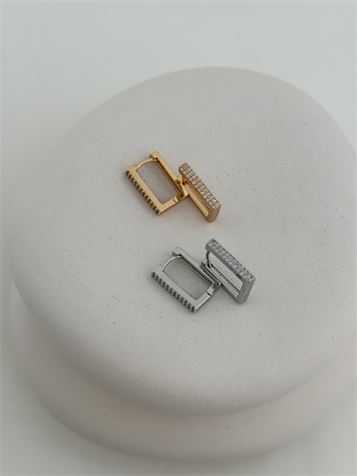 Özel Seri Zirkon Taşlı Dikdörtgen Model Küpe