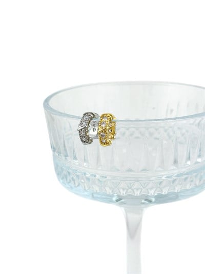 Özel Seri Zirkon Taşlı X Figür Kıkırdak Küpe