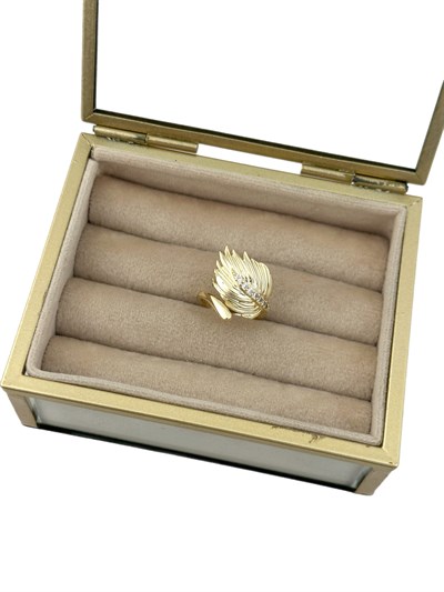 Özel Seri Zirkon Taşlı Yaprak Model Önden Ayarlanabilir Yüzük