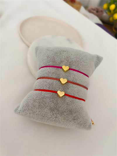 Renkli İp Plaka Minimal Kalp Figür Bileklik