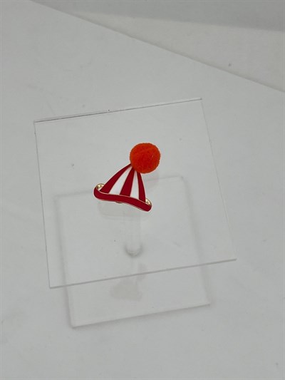 Renkli Mineli Turuncu Ponpon Detay Şapka Broş