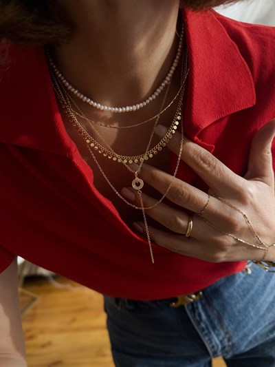 Su İncisi Choker Kolye Kombini