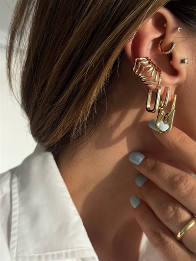 Tasarım Çatal İğne Küpe Kombini