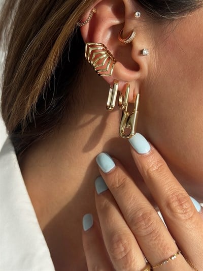 Tasarım Çatal İğne Küpe Kombini