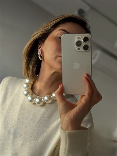 Tasarım Küpe Kombini