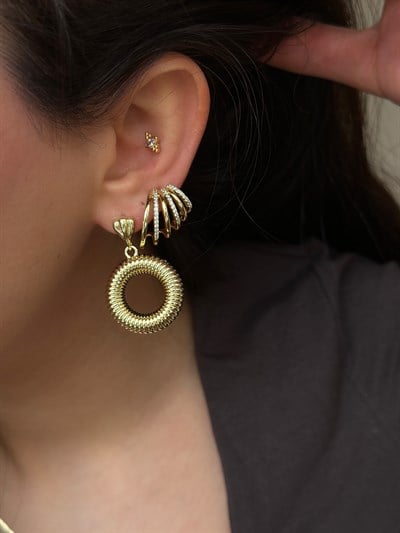 Tırtıklı Daire Plaka Sallantılı Küpe Kombini