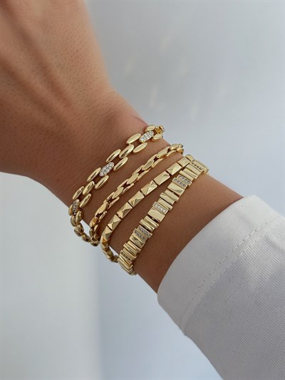 Yılan Motif Bileklik Kombini