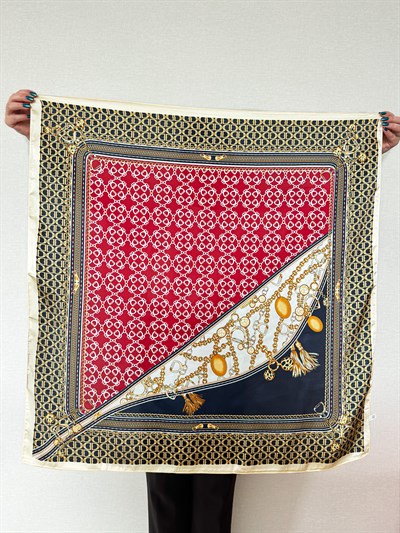 Zincir Ve Geometrik Desenli Patchwork Görünüm Fular ( 90*90 )