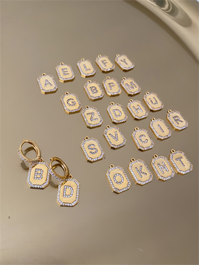 Zirkon Taş Çerçeve Harf Küpe (Adet)