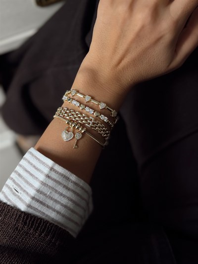 Zirkon Taşlı Tasarım Hasır Zincir Bileklik Kombini