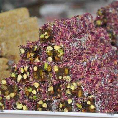 Bulk Rose Leaf With Pistachio Long Turkish Delight 5 Kg