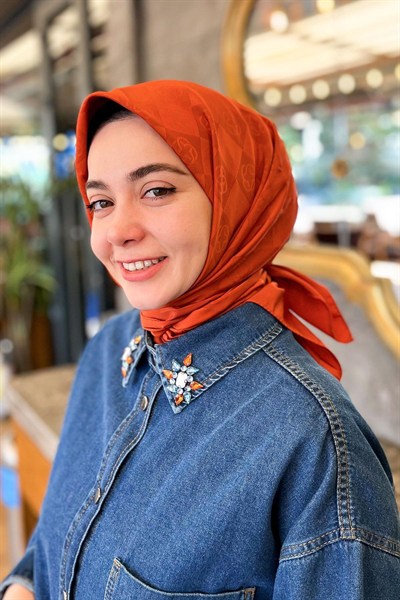 Aker Monogram Dama Eşarp - Kiremit 962