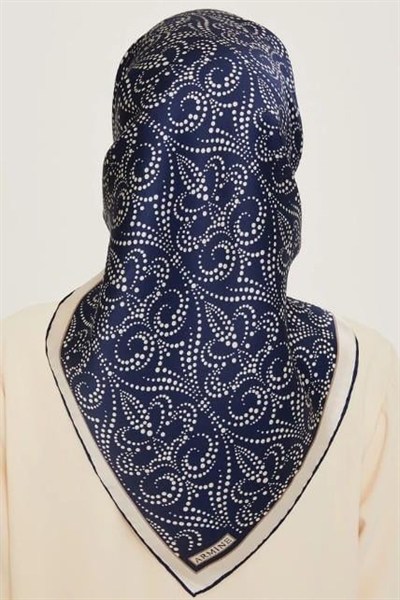 Armine İpek Eşarp 2025 Kış - 9246-07 Lacivert Krem Sura