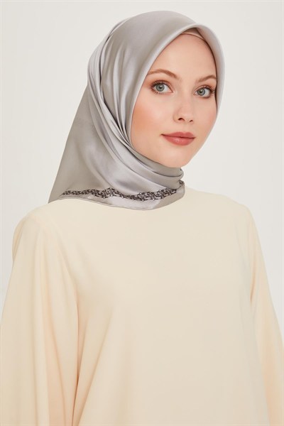 Armine İpek Eşarp 2025 Kış - 9260-04 Açık Gri Sura
