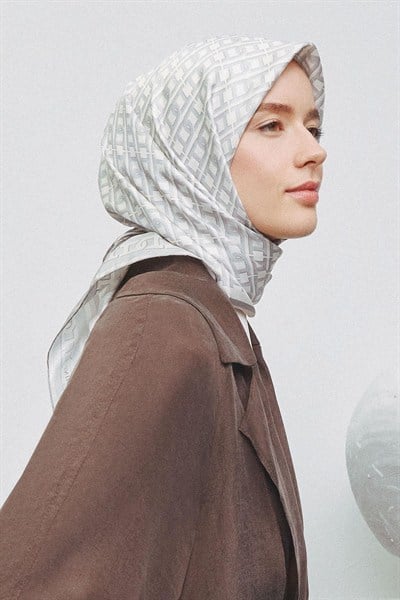 Armine İpek Eşarp 2025 Yaz - 9301-83 Krem Twill