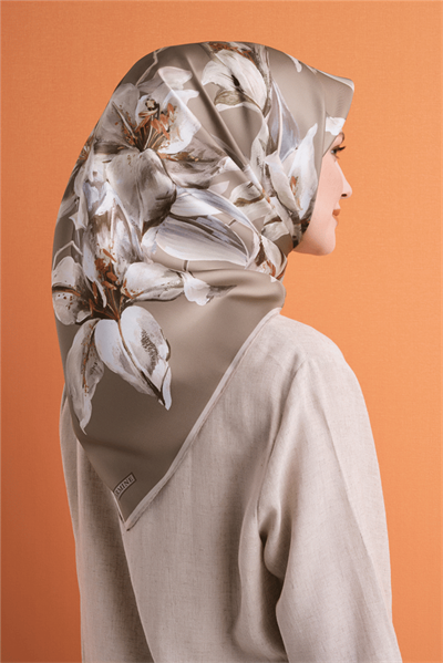 Armine İpek Eşarp 2027 Kış - 9620-55 Latte Sura