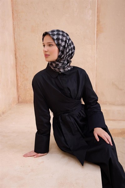 Belli Twill İpek Eşarp - 4112-87 Siyah Füme