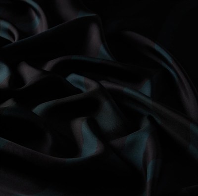 İpekevi Twill İpek Eşarp - Makro Zebra Desenli - Çam Yeşili