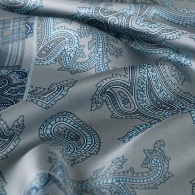 İpekevi Twill İpek Eşarp - Patchwork Desenli - Buz Beyazı