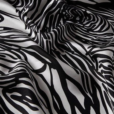İpekevi Twill İpek Eşarp - Zebra Desenli - Siyah Beyaz