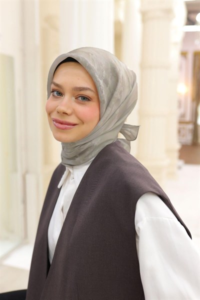 Silk Home Desenli Shiny Eşarp - 8647 - Açık Taş