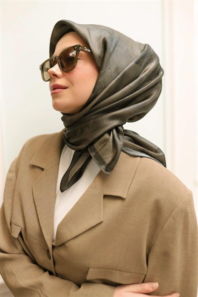 Silk Home Desenli Shiny Eşarp - 8647 - Yeşil Kahve