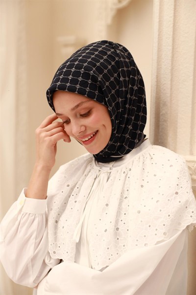 Silk Home Olinda Eşarp - 48004 - Koyu Lacivert Ekru