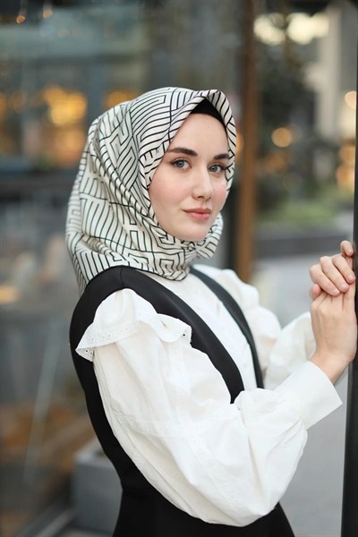 Silk Home Twill İpek Eşarp - 11390-03 Beyaz Siyah
