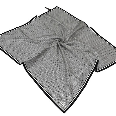 Vakko Twill İpek Eşarp - Yeni Monogram - Beyaz Siyah