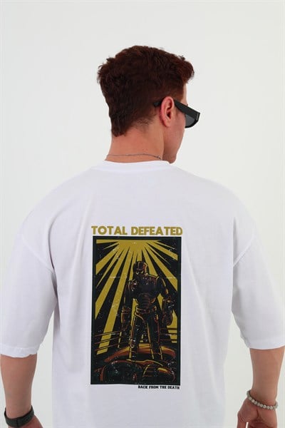 Totaldefeated-oversize Tişört | Beyaz Sırt Baskılı – Minimal Göğüs Desenli Unisex Tshirt
