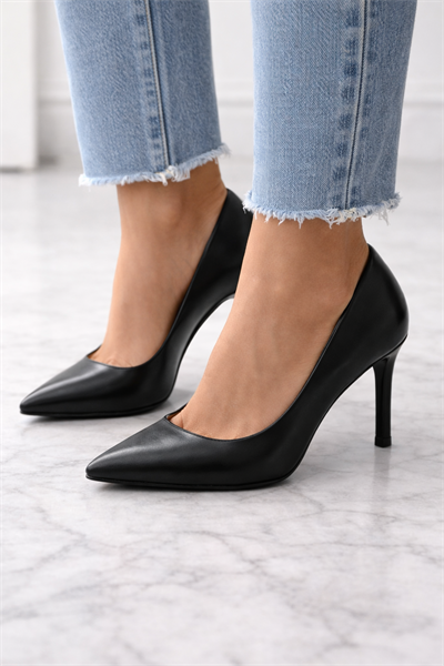Kadın Klasik Stiletto Hakiki Siyah Deri Ayakkabı