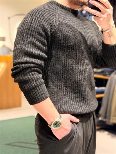 Şardonlu Kazak Siyah