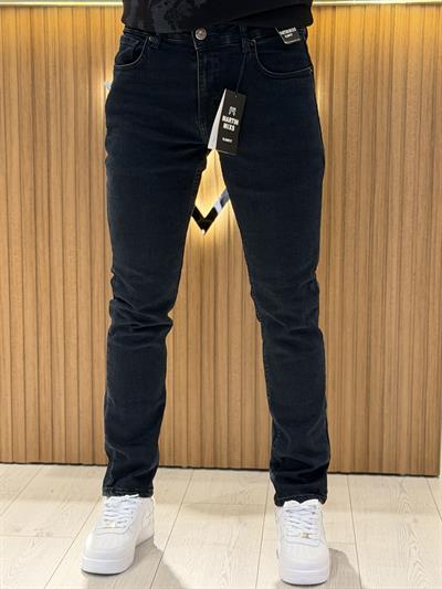 Slim Jean Yıkamalı Siyah