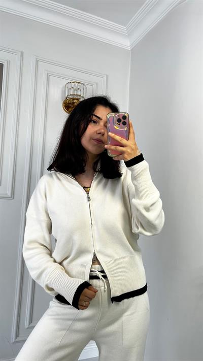 Çift Fermuarlı Garnili Alt Üst Triko Takım Ekru