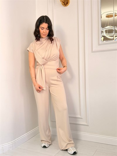 FİYONK DETAYLI TAKIM BEJ