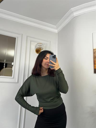Kayık Yaka Bluz Modal Kumaş Haki
