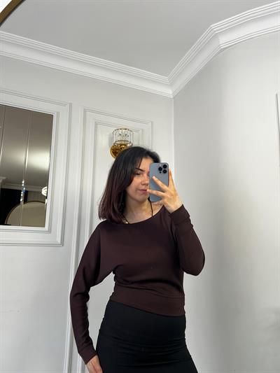 Kayık Yaka Bluz Modal Kumaş Kahve