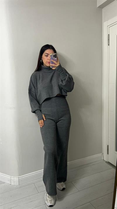 Parmak Geçmeli Alt üst Triko Takım Gri