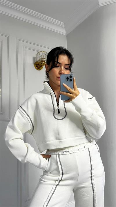 Üçİplik Çizgi Dikiş Detaylı Alt Üst Takım Ekru