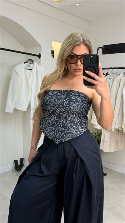 Lcivert Şal Desen Straplez Bluz