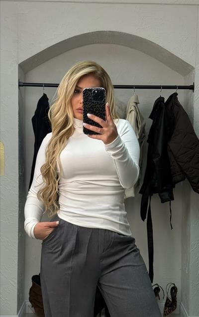 Yandan Büzgülü Ekru Bady