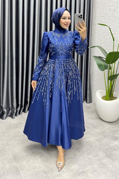 Elsa Taş Detaylı Saten Abiye 6635 Lacivert
