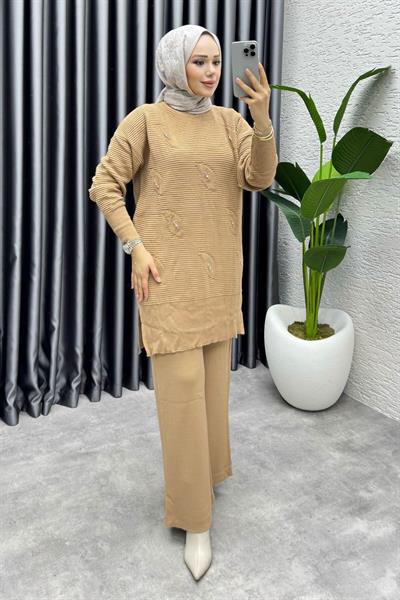 Eylül Taş Detaylı Triko Takım 1208 Latte