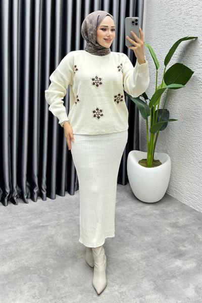 Irmak Çiçek Detaylı Triko Takım 1006 Taş